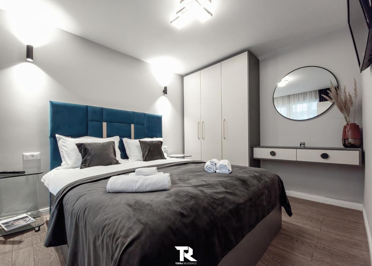 Terra Appartement Suceava Buitenkant foto